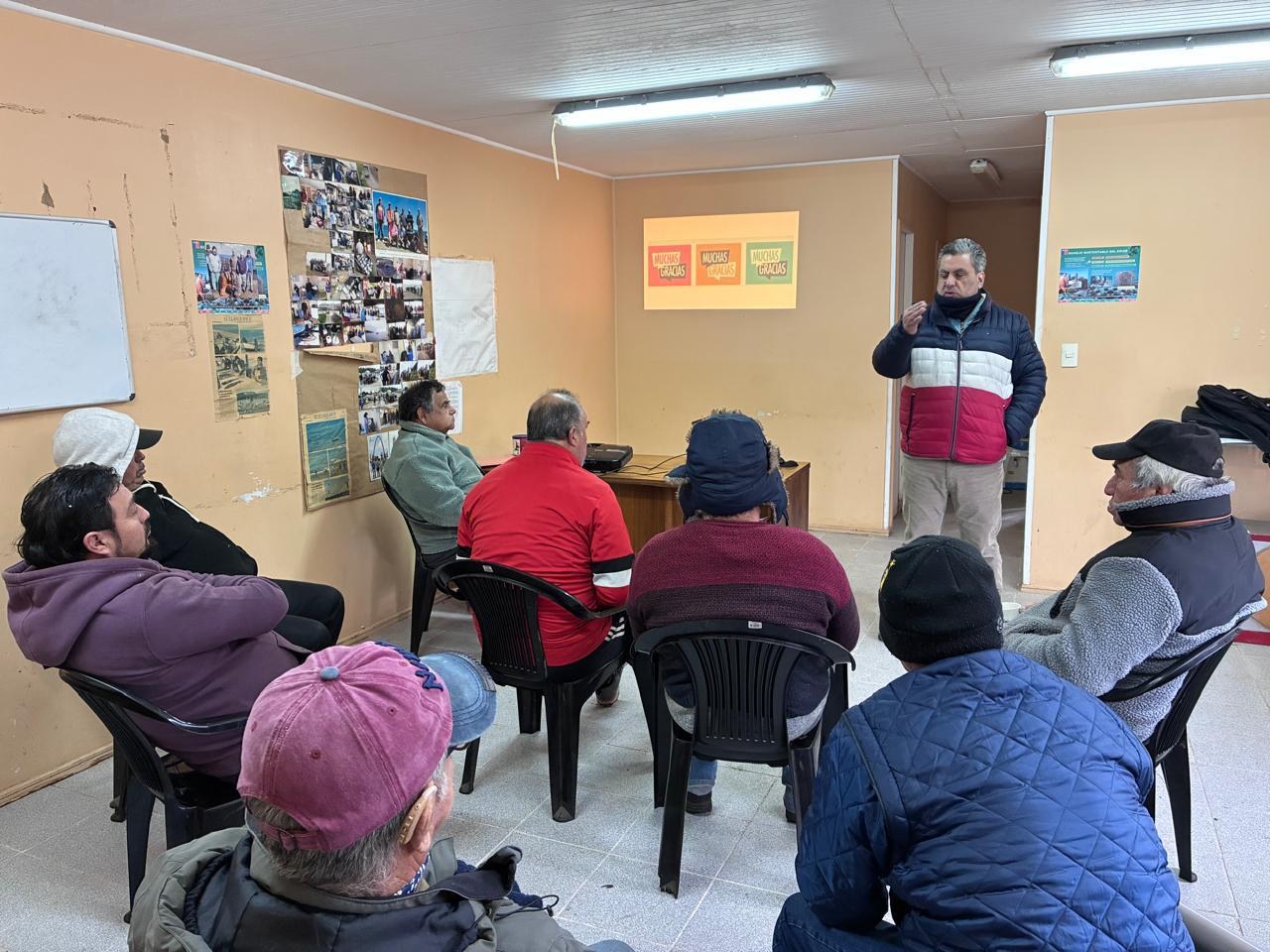 Exposición ante participantes sobre los resultados del proyecto.